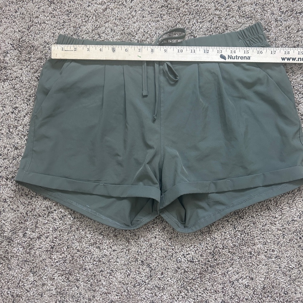 Women's Zyia Summer Green Shorts